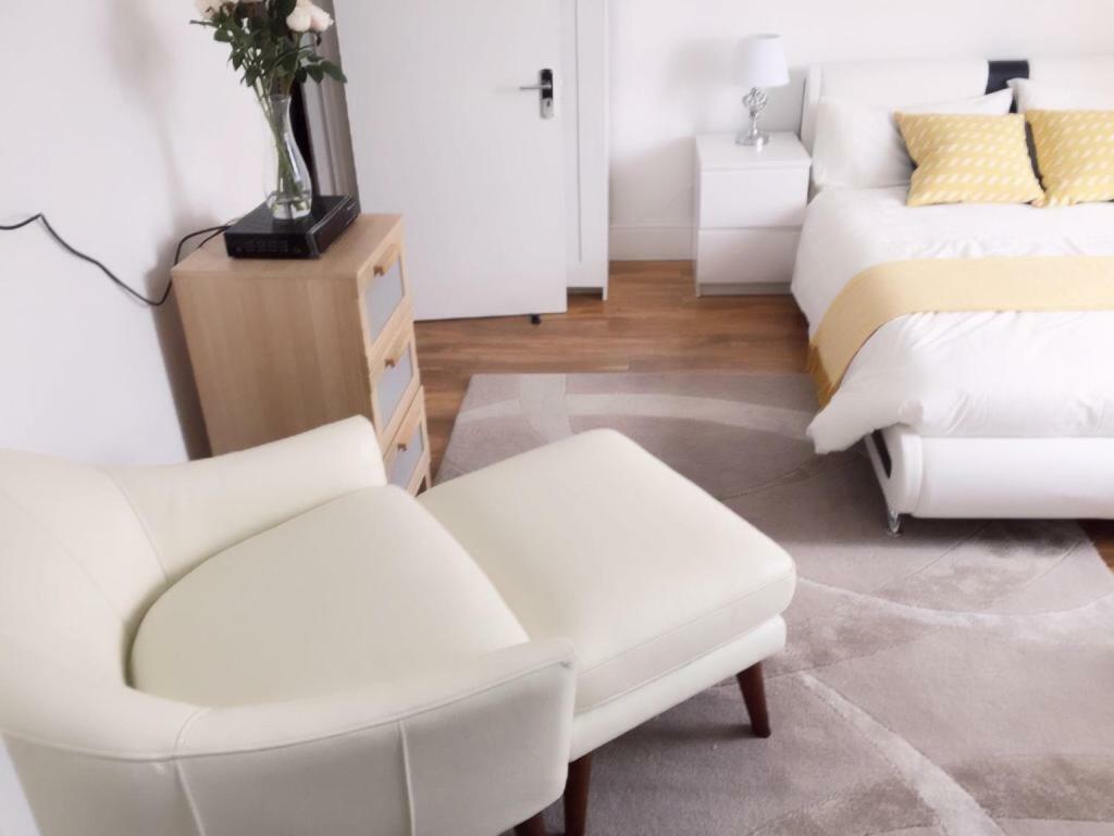 Abbey Wood Station Five Bedroom Self Contained House Kültér fotó